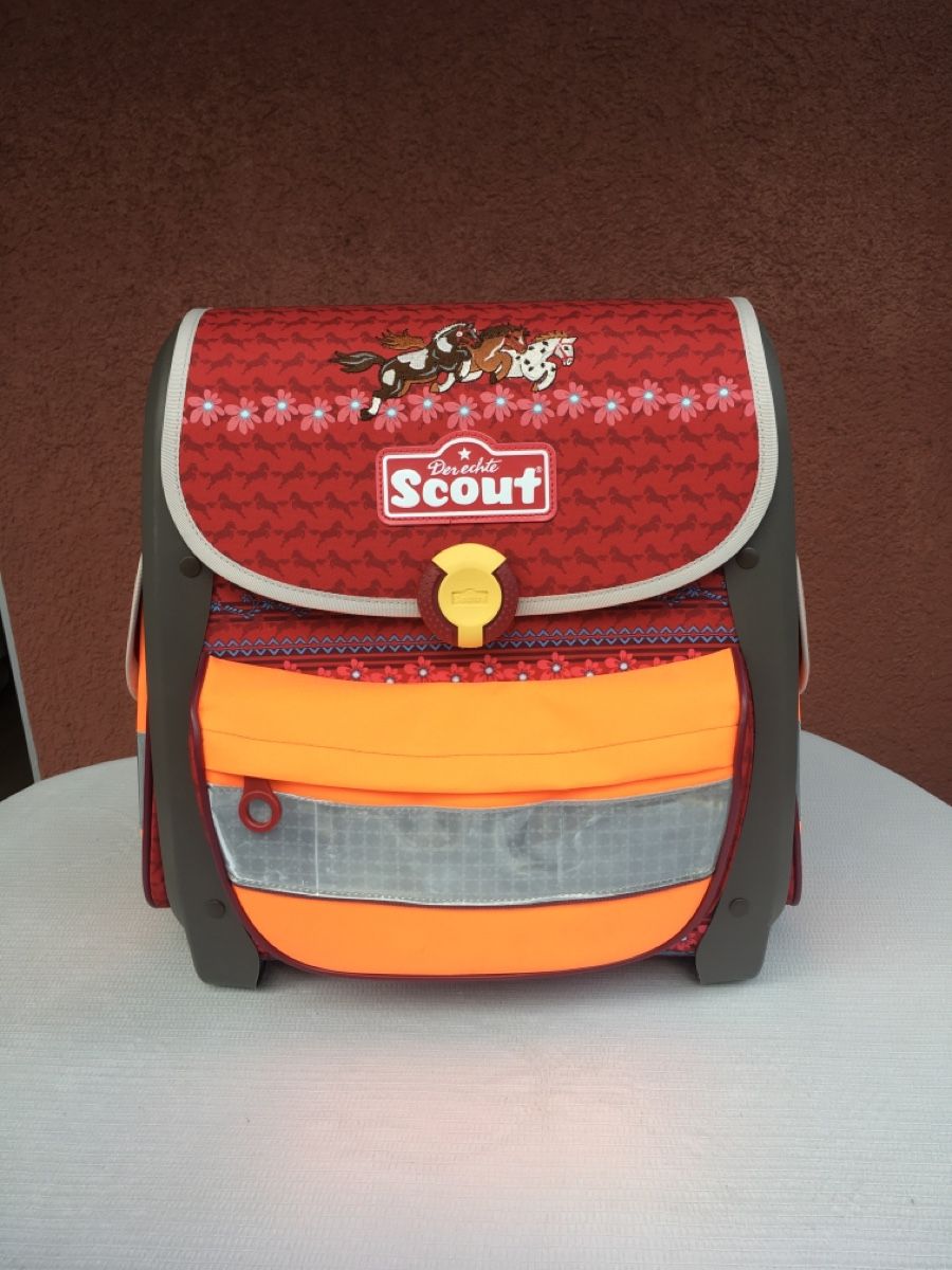 Borse & Zaini: Neuer Scout Schulranzen + Inhalt – Nuovo (secondo la descrizione) da Schwerzenbach venduto da Whokamel 1