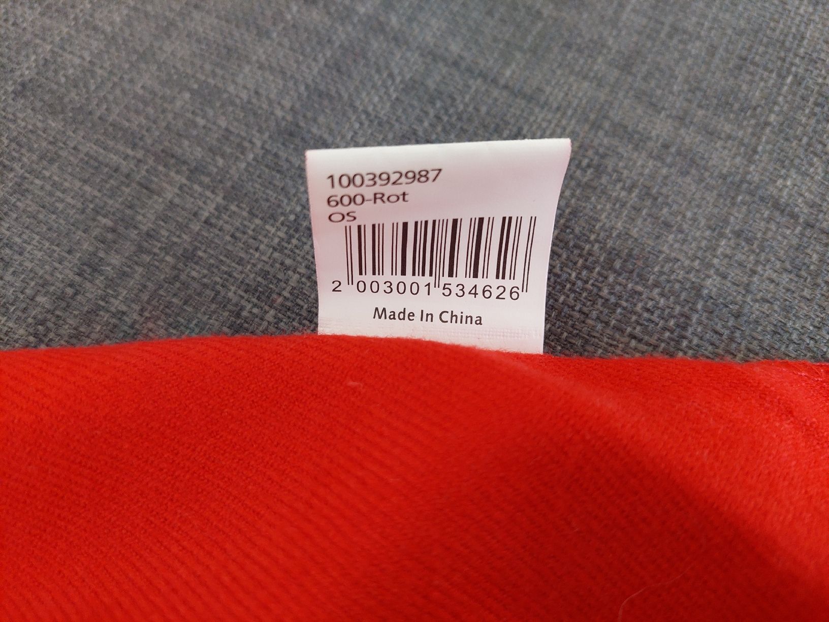 Foulards, Tücher & Schals: Roter Schal von Manor Woman – Gebraucht aus Thun von mar_5px8 4