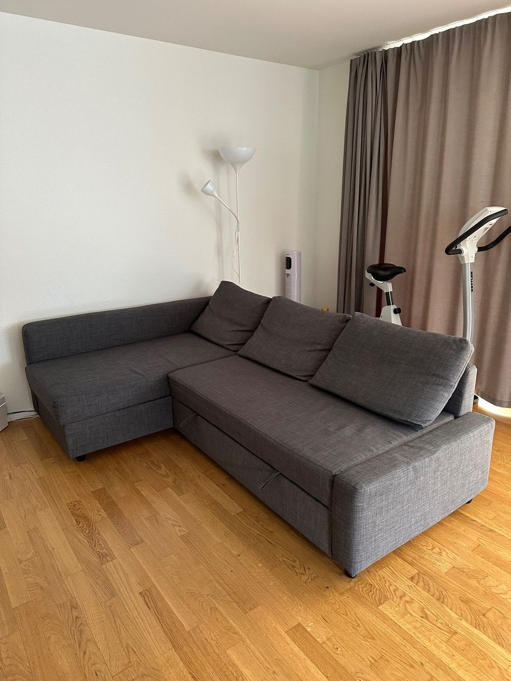 Ikea Sofas: Ecksofa Ikea – D'occasion à Wetzikon ZH par aur_n5rt