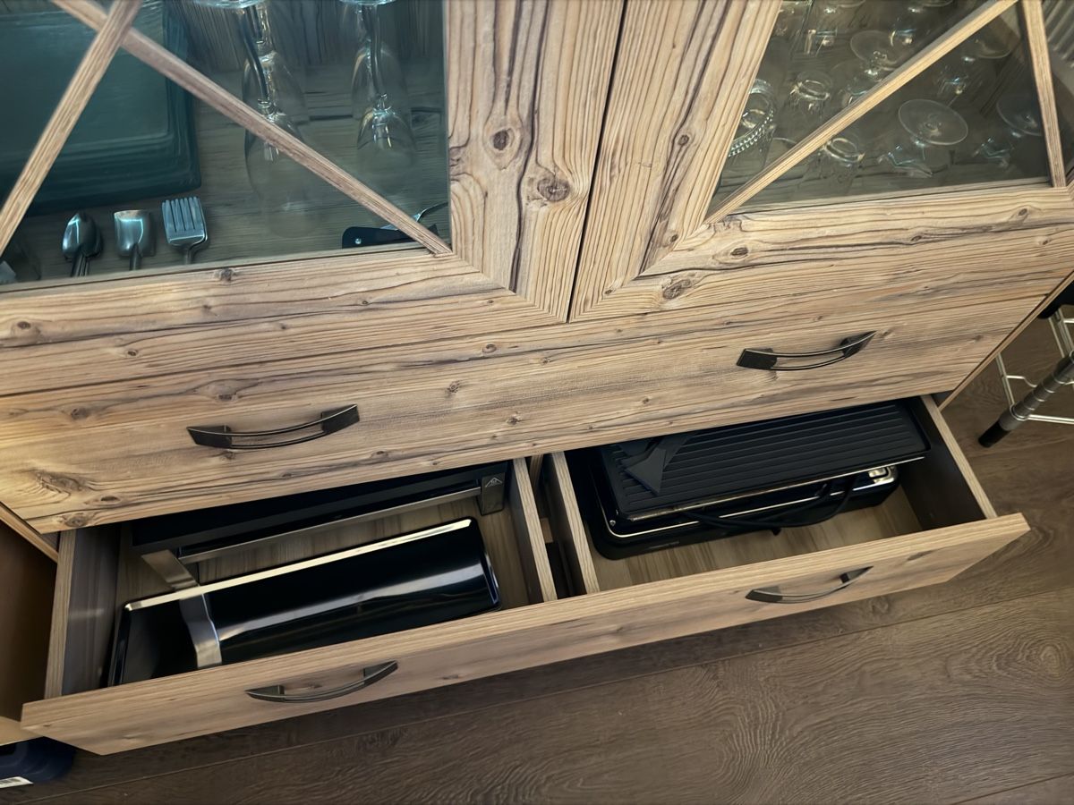 Credenze: Buffetschrank Holz Landhausstil mit Schubladen – Usato da Deitingen venduto da cor_7h7k 2