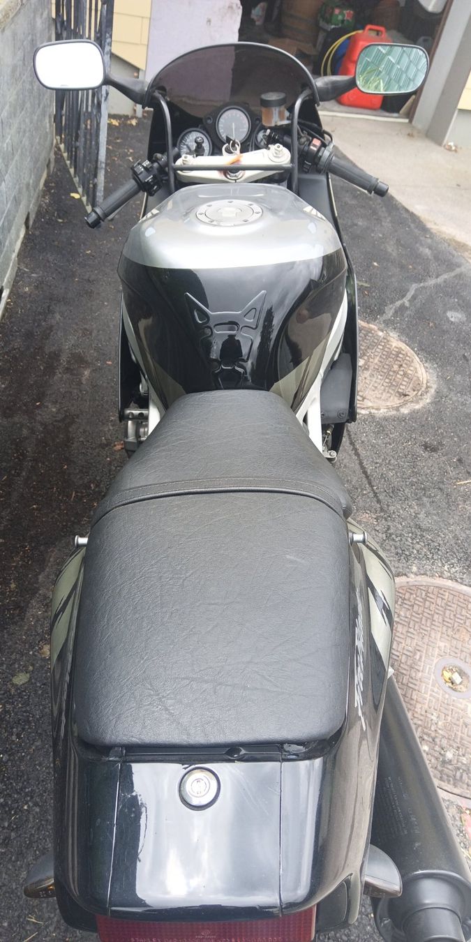 Honda Strada: CBR 900 – Usato da Granges-Paccot venduto da Pellon1 6