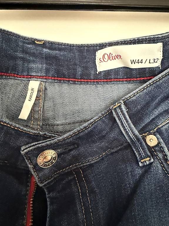 Jeans: S. Oliver Jeans – Usato da Wil SG venduto da ell_zj57 2