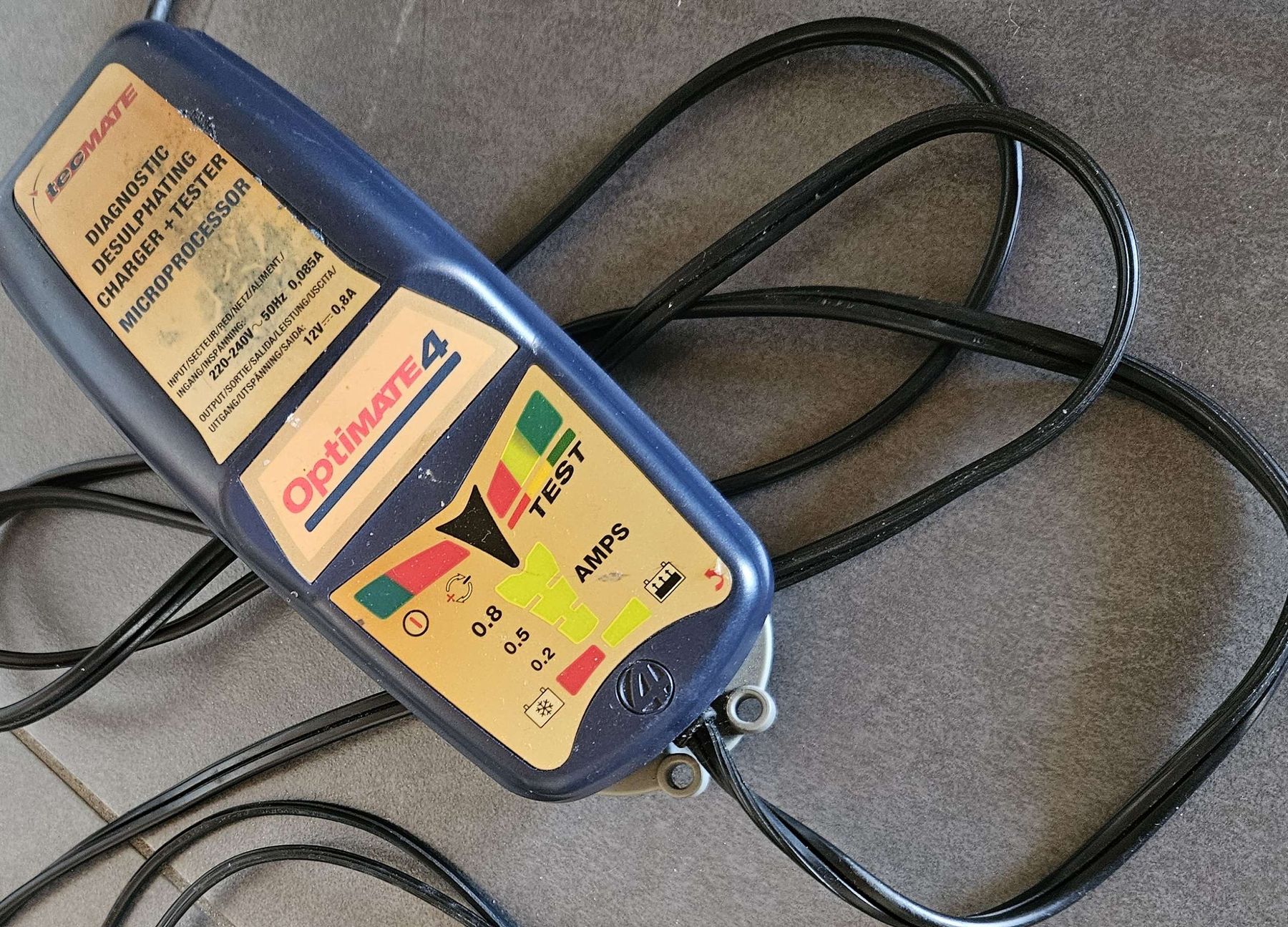 Caricabatterie: Batterieladegerät TecMate OptiMate 4 gebraucht – Usato da Hägglingen venduto da Ruwi
