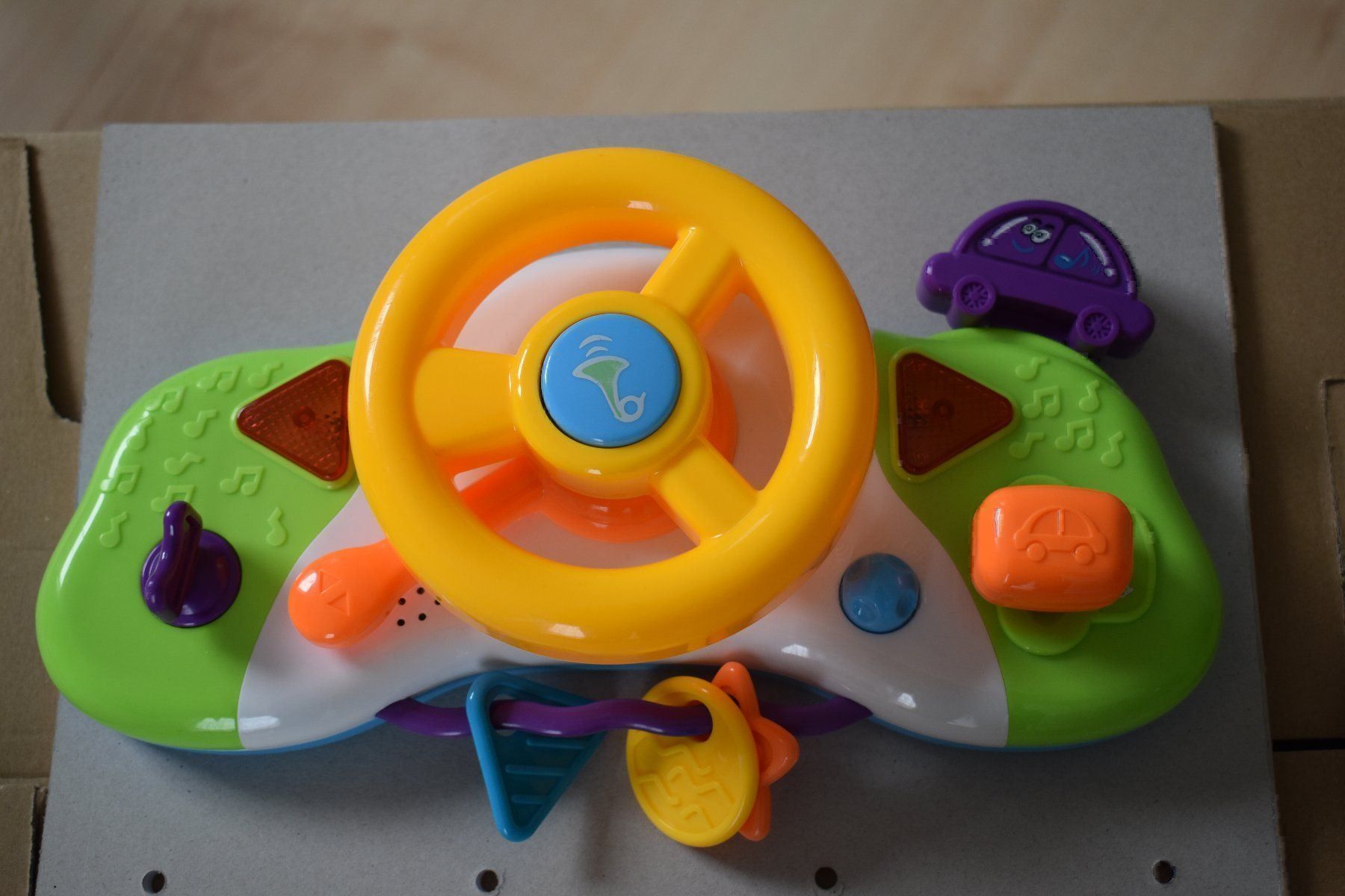Fisher-Price Giocattoli: Spielzeug Lenkrad und Autogeräuschen – Usato da Grüsch venduto da Wiiwarm