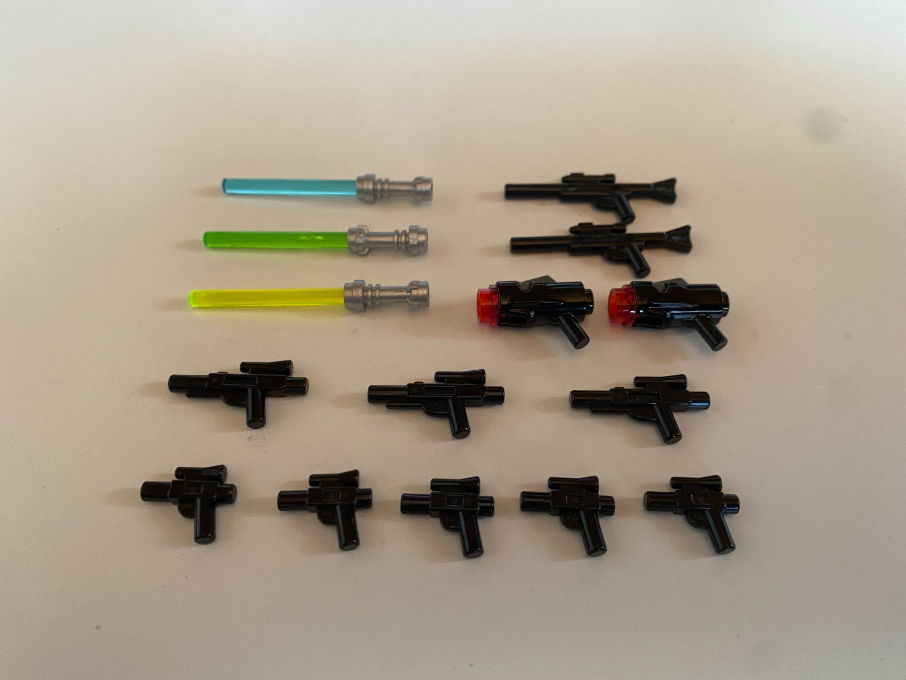 Lego Spielzeuge: LEGO - STAR - WARS - WAFFEN – Gebraucht aus Gelterkinden von ajdt4
