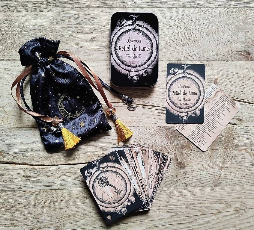 Giochi: Oracle Reflets de Lune Lenormand neuf – Nuovo e nell'imballaggio originale da Yvonand venduto da rox_8y69