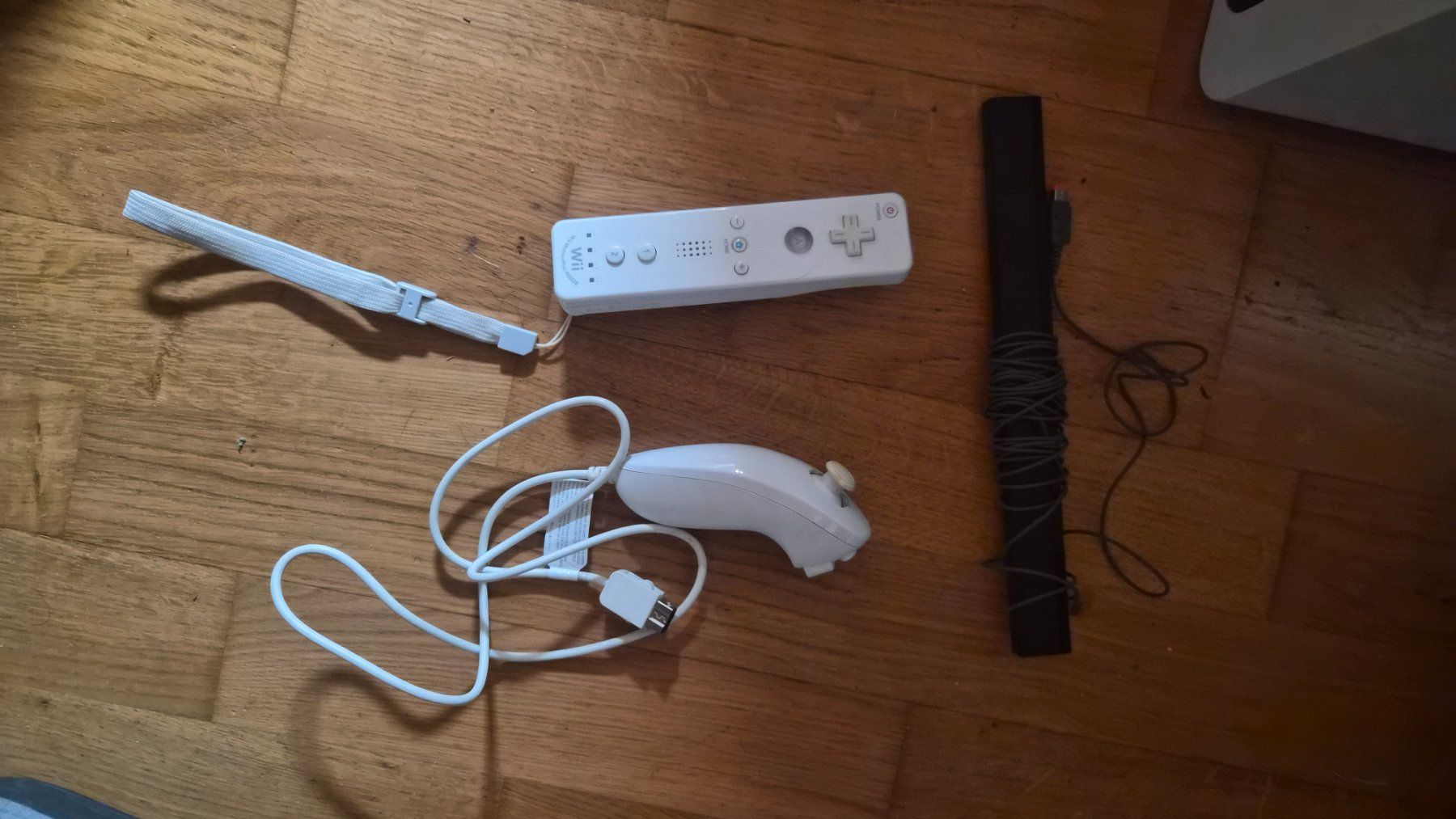 Controller: Manette de Nintendo Wii + motion sensor – Gebraucht aus Jouxtens-Mézery von ger_hpd5