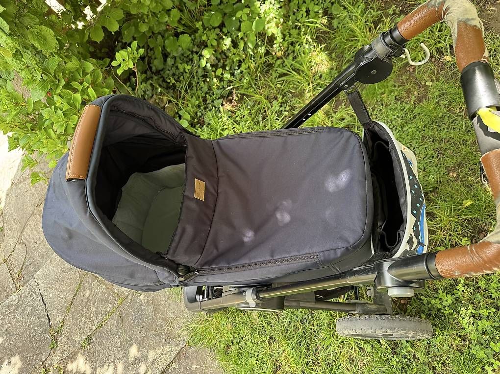 Emmaljunga Kinderwagen: Emmaljunga NXT 90F in Navyblau – Gebraucht aus Münchenstein von caessi 1