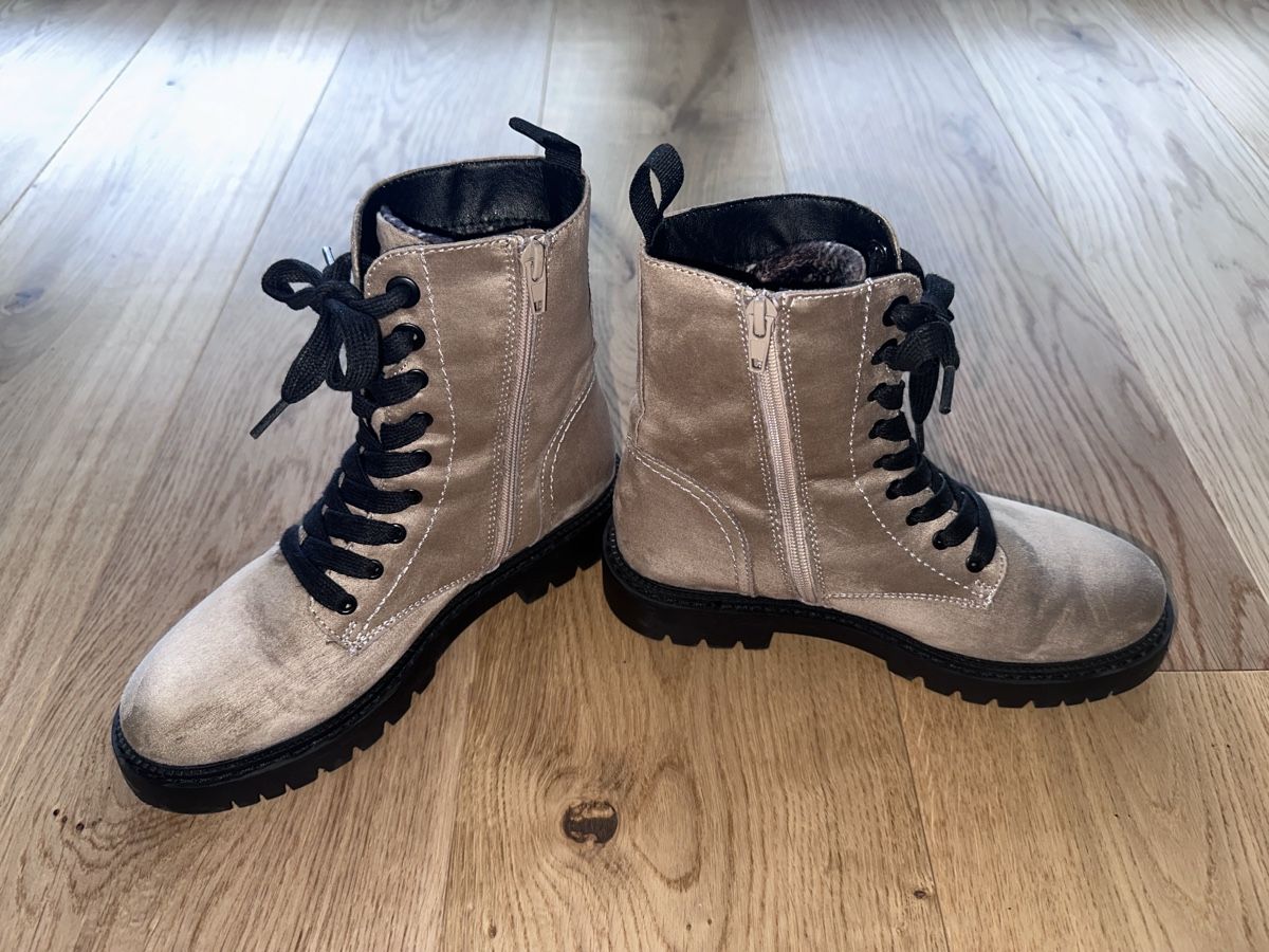Damenschuhe: Stifelette – Gebraucht aus Zürich von CALI8053 2