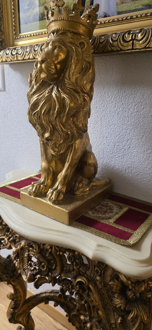 Tutte le decorazioni: Goldener Deko Löwe mit Krone – Usato da Kaufdorf venduto da Nati-Nati 4