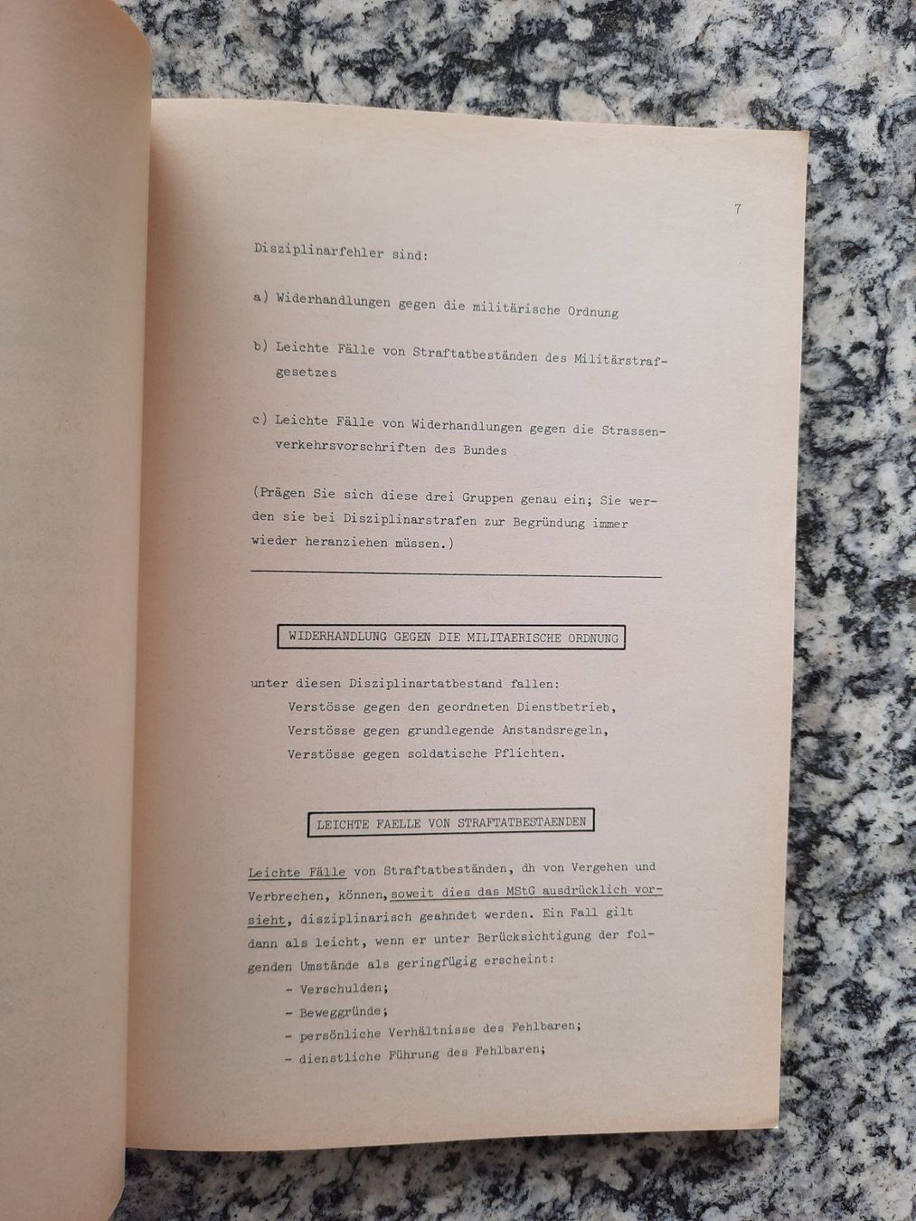 Bücher: Lehrprogramm 1.3 - Disziplinar-Strafordnung – Gebraucht aus Ruswil von Sammlergeist 4