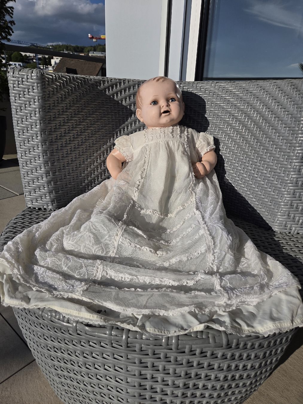 Bambole: Über 100 jährige antike Puppe mit Kleid – Usato da Niederrohrdorf venduto da Zebul08