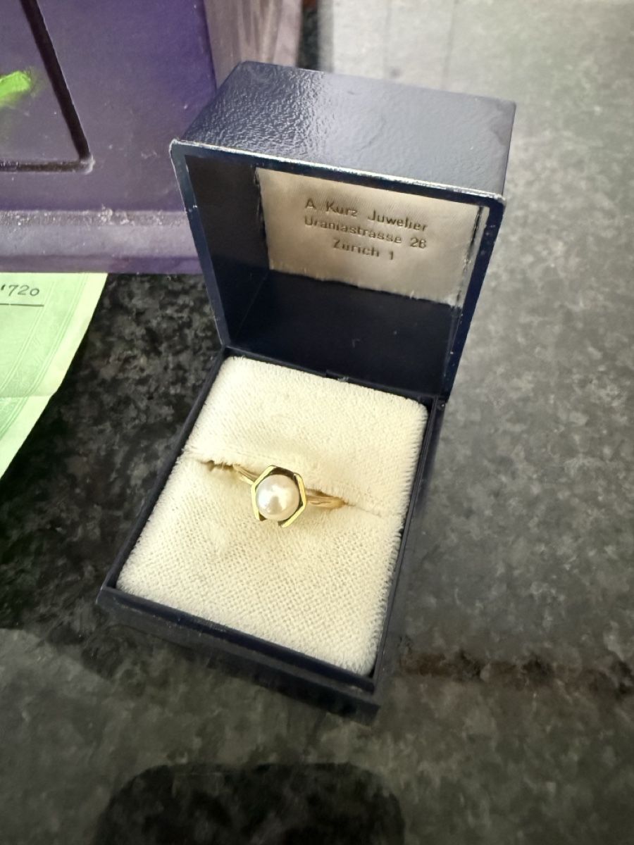Ringe: Ring Gold Perle Damen – Gebraucht aus Malters von Aeni12