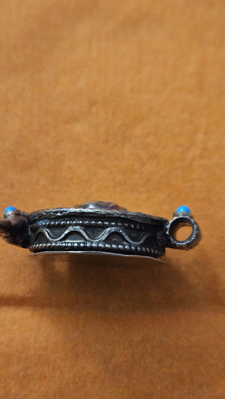Anhänger: pendentif ancien argent, ethnique,  s' ouvre. – Gebraucht aus Lausanne von Angelite 1