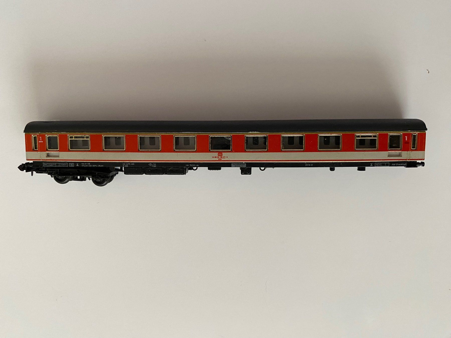Arnold Modellini di ferrovie: DB Waggon Arnold Spur N def. 407 – Difettoso da Kerzers venduto da tisyayasuBE 1