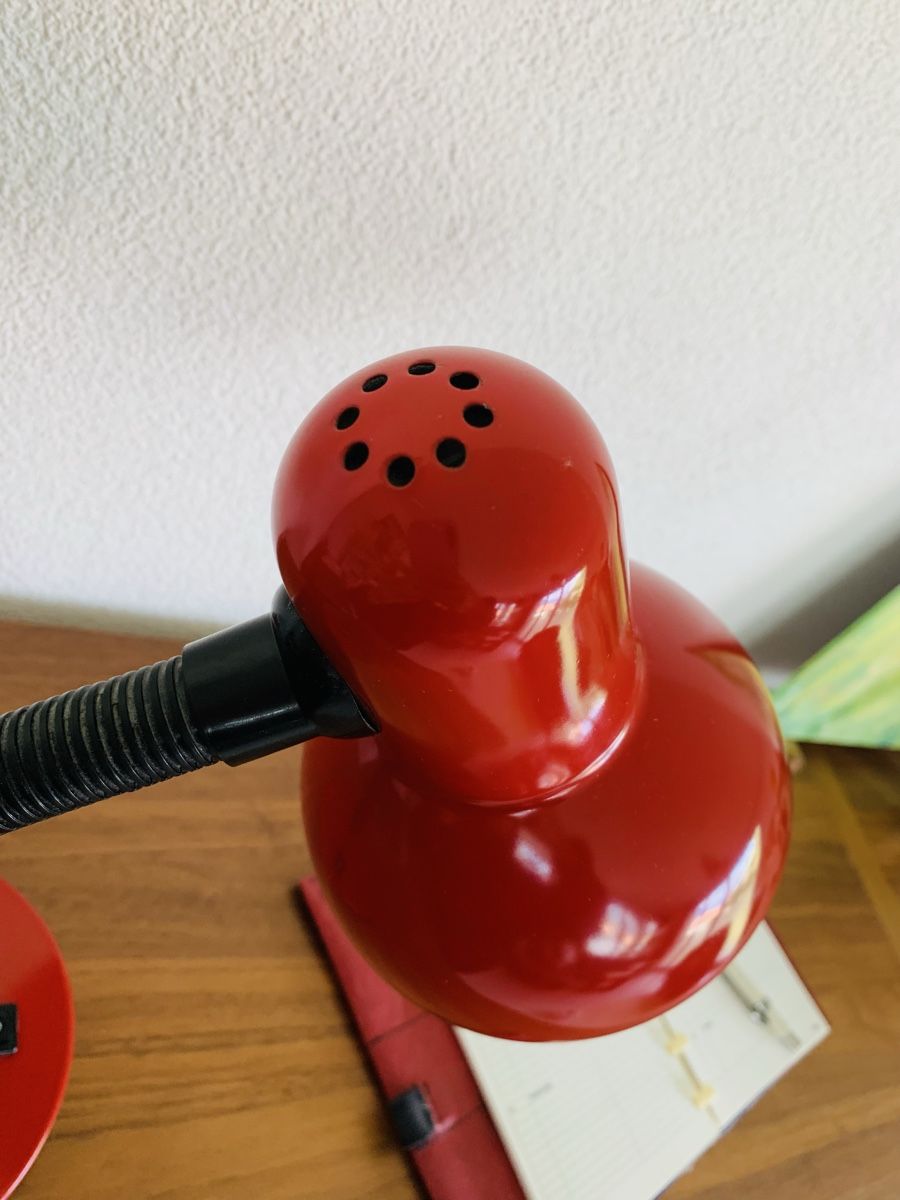 Lampade: Lampe vintage laquée rouge, bel objet – Usato da La Tour-de-Treme venduto da Noura-Noam 4
