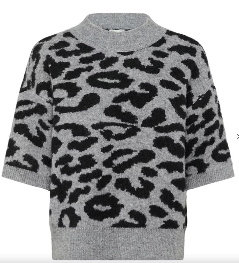 Pulls & Sweat-shirts: Grauer Strickpullover mit Leo-Muster, Grösse S, neuwertig – D'occasion à Zürich par snowow 2