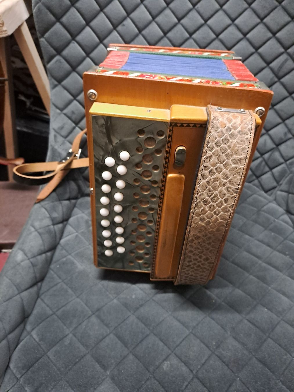 Instruments de musique: schwyzerorgeli ton B – D'occasion à Villeneuve par BibiVintage 8