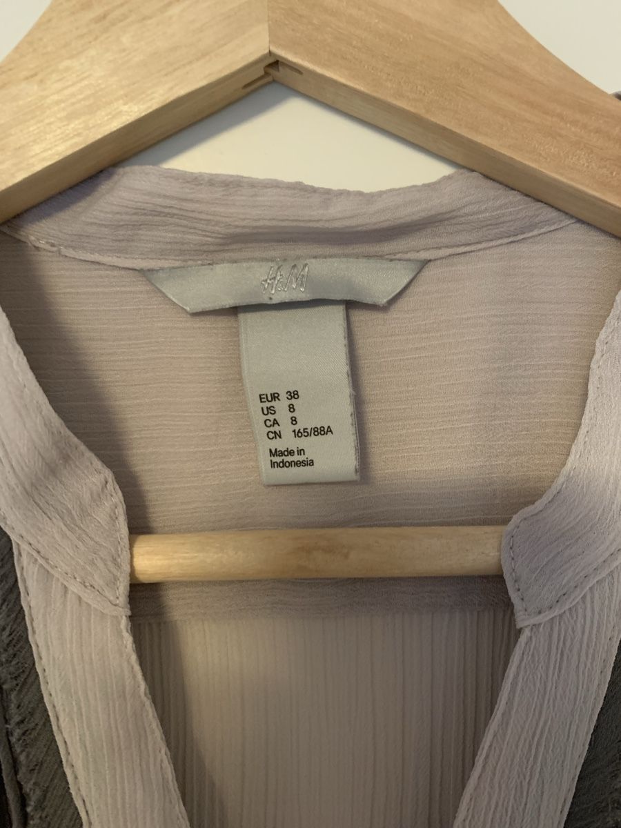 H&M Camicette: H&M Bluse, Gr. 38, Beige/Grau – Usato da Bern venduto da jeanine_bieri 1