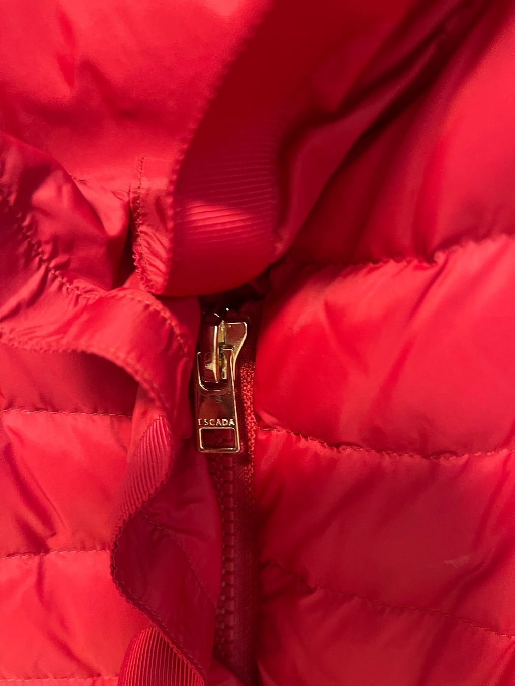 Max Mara Jacken: Max Mara Daunenjacke, CH Gr 40 – Gebraucht aus Dättwil AG von nika8810 3