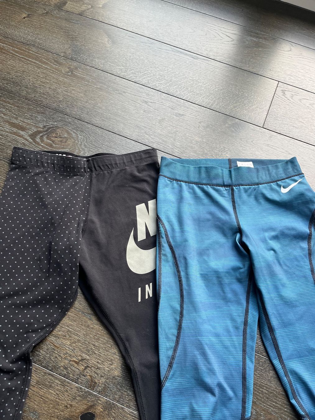 Nike Leggings: 2 leggings Nike pro t. S – Gebraucht aus Posieux von evs_57x2