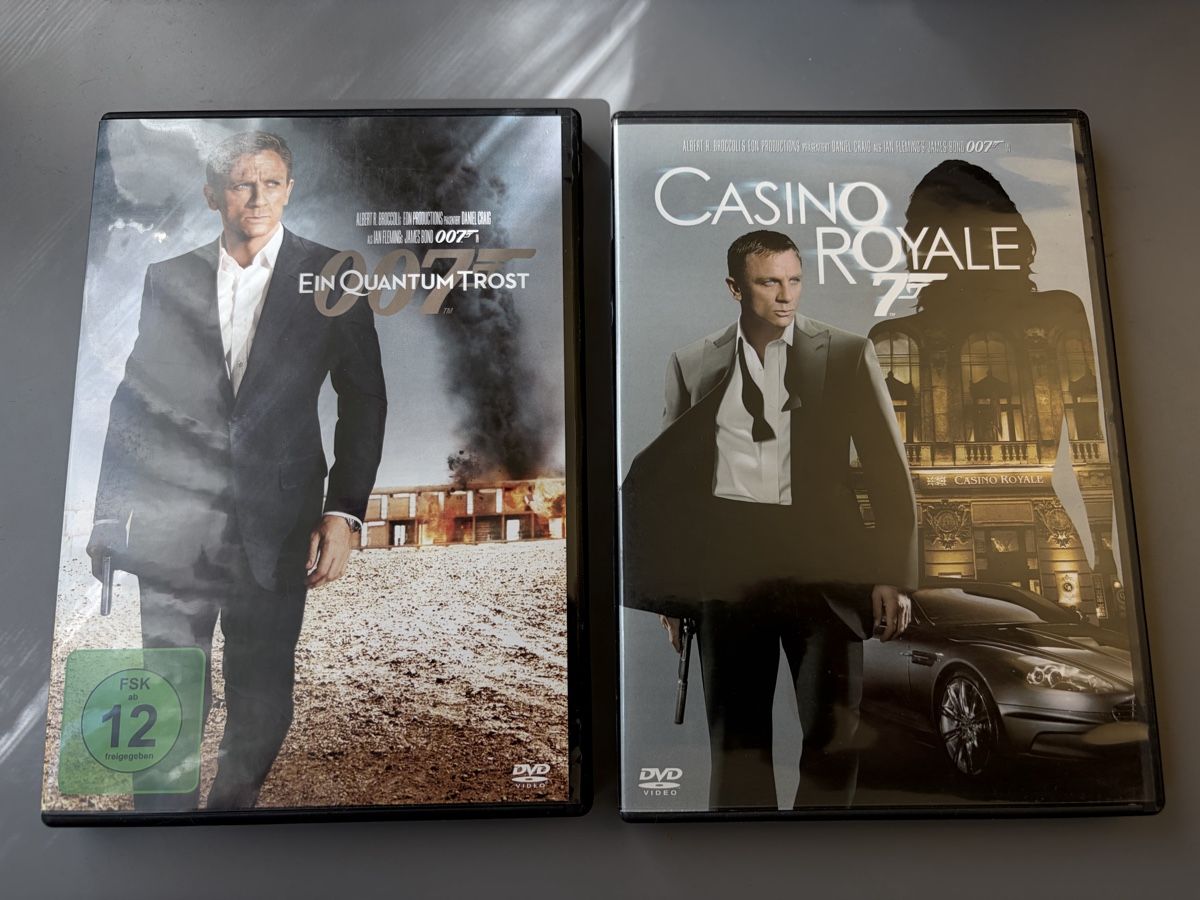 Tutti i DVDs: James Bond 007 DVD : Ein Quantum Trost & Casino Royale – Usato da Bern venduto da dalmaxxi