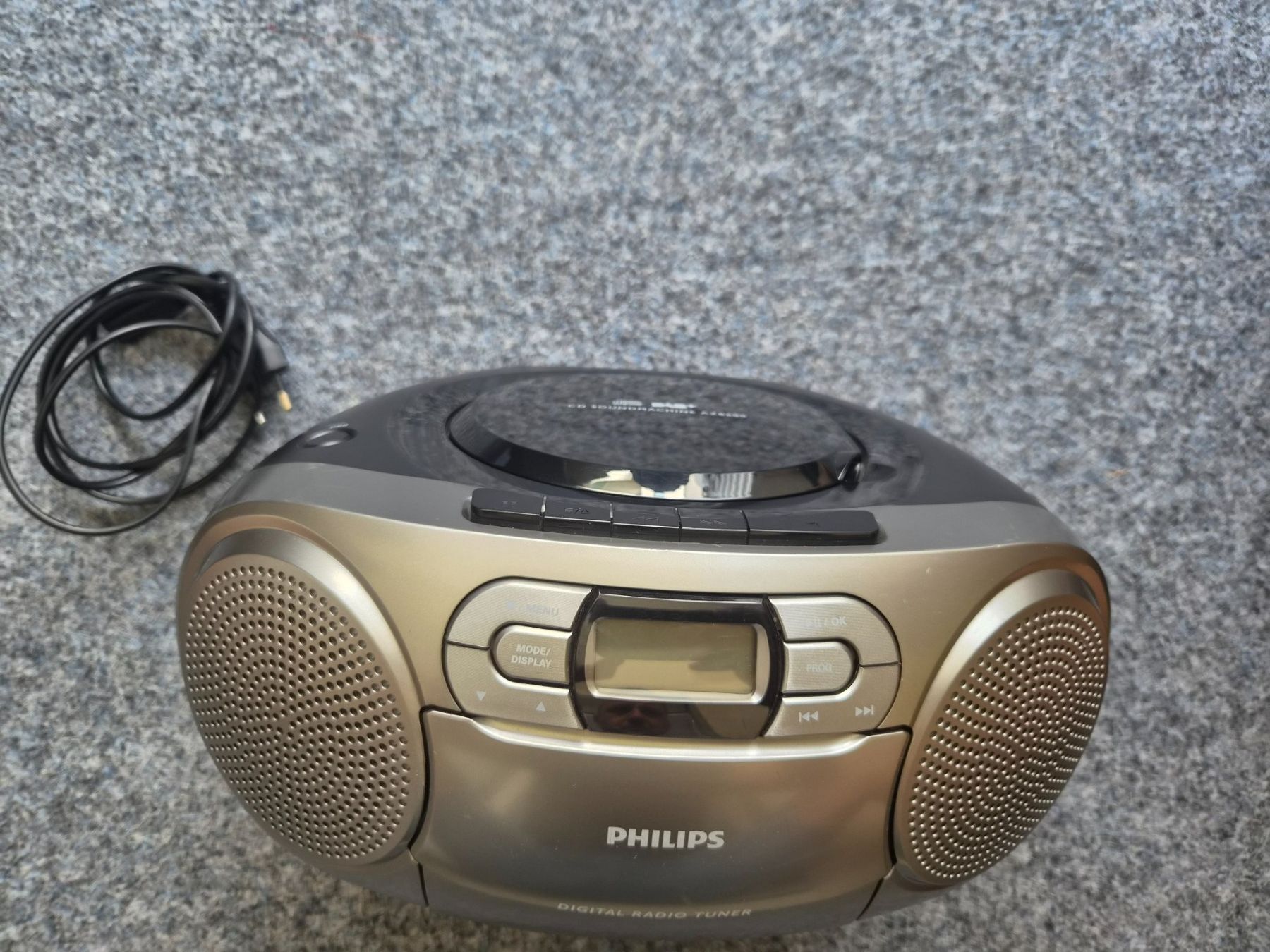 Philips Radio: Philips CD, Kassette,DAB+ Radio – Usato da Domat Ems venduto da tchnesa