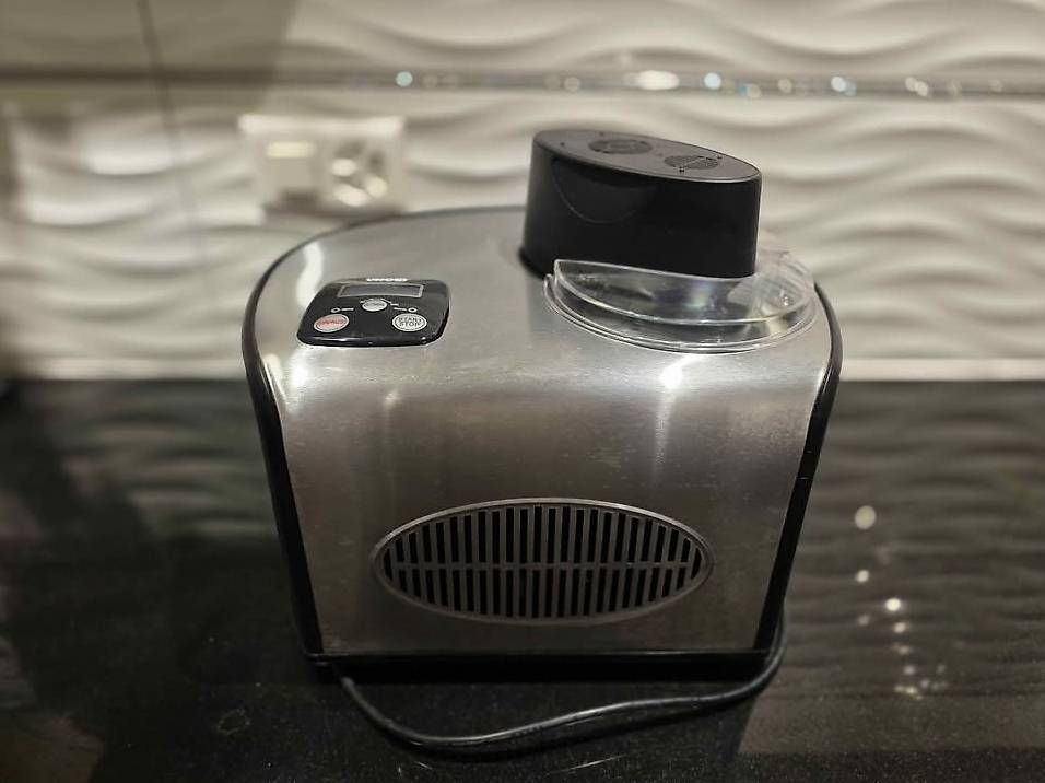 Elettrodomestici da cucina: Machine a glace Unold parfait état – Usato da Bofflens venduto da Ygamekult0