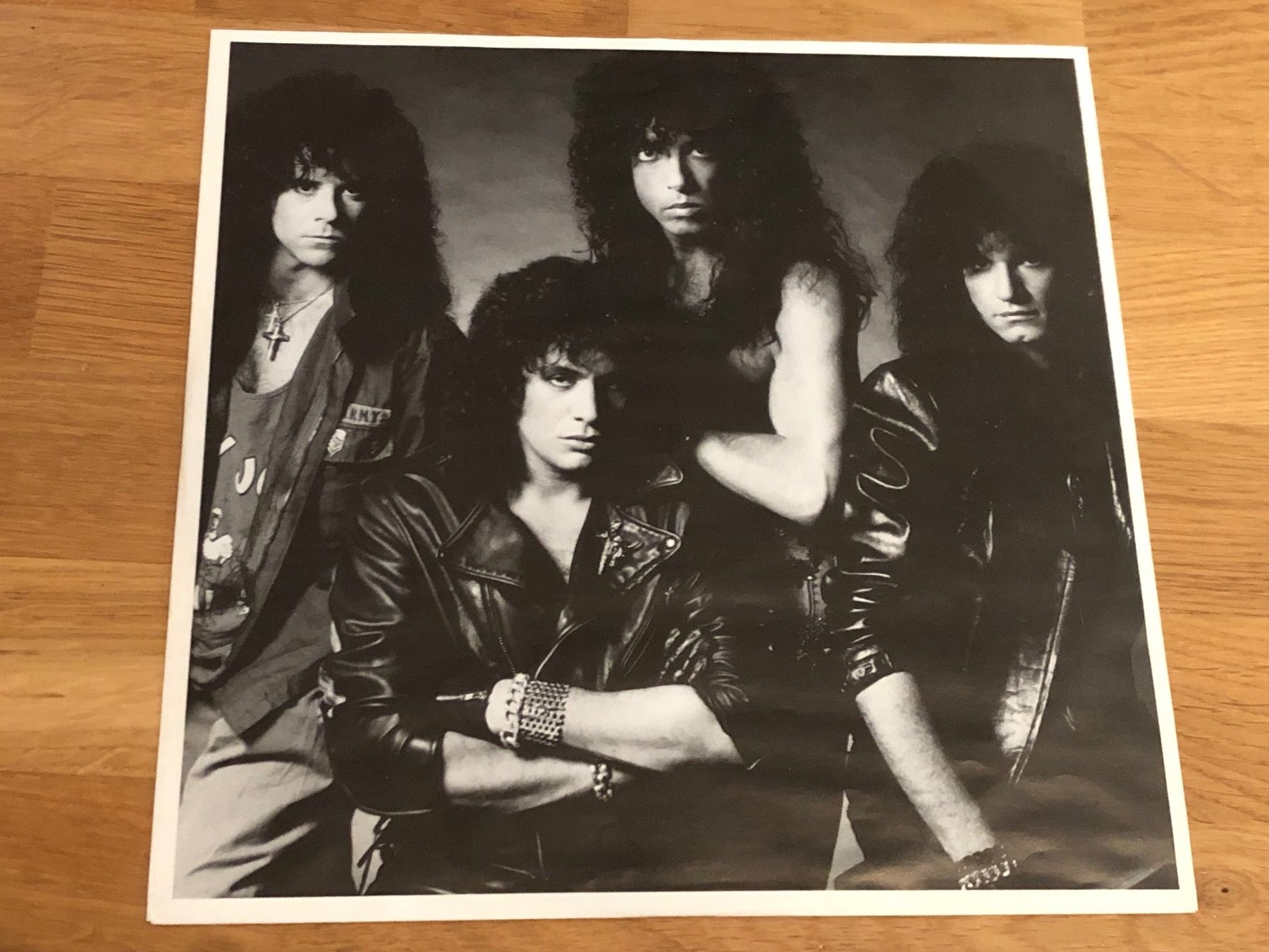 Dischi in vinile: Kiss. 1987. Crazy Nights – Usato da Faulensee venduto da Mizuno06 2