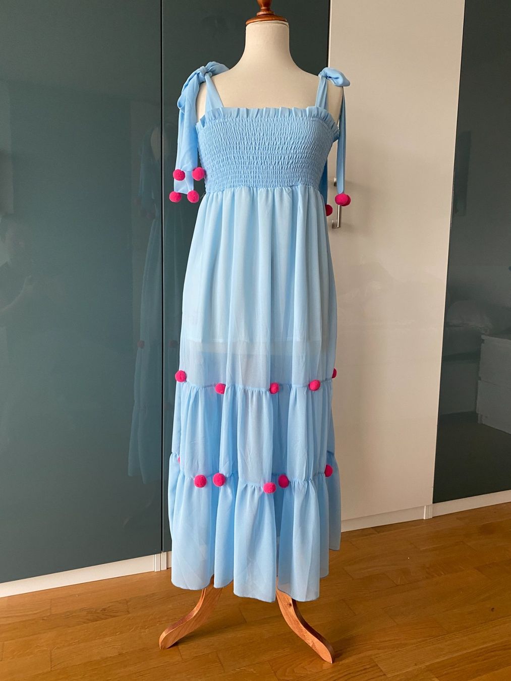 Vestiti: Blaues Maxikleid M/L – Usato da Duebendorf venduto da Alexandertreyer