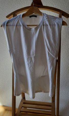 Weisses Zara T-Shirt, Grösse M mit Rücken-Ausschnitt