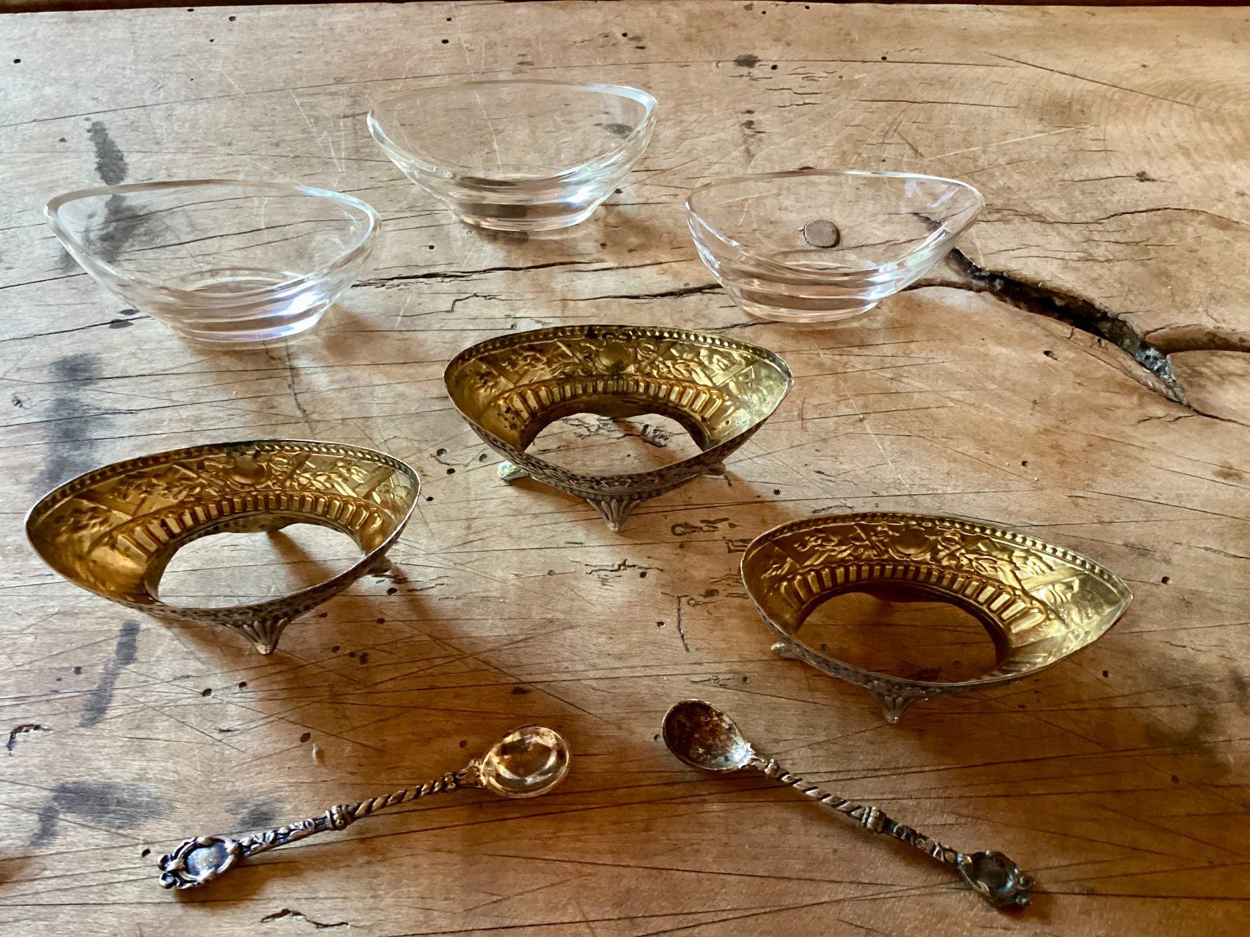 Set di piatti: Drei Salz-/Pfeffergefässe, Silber, in Original-Box – Usato da Ronco sopra Ascona venduto da R66sA22 5
