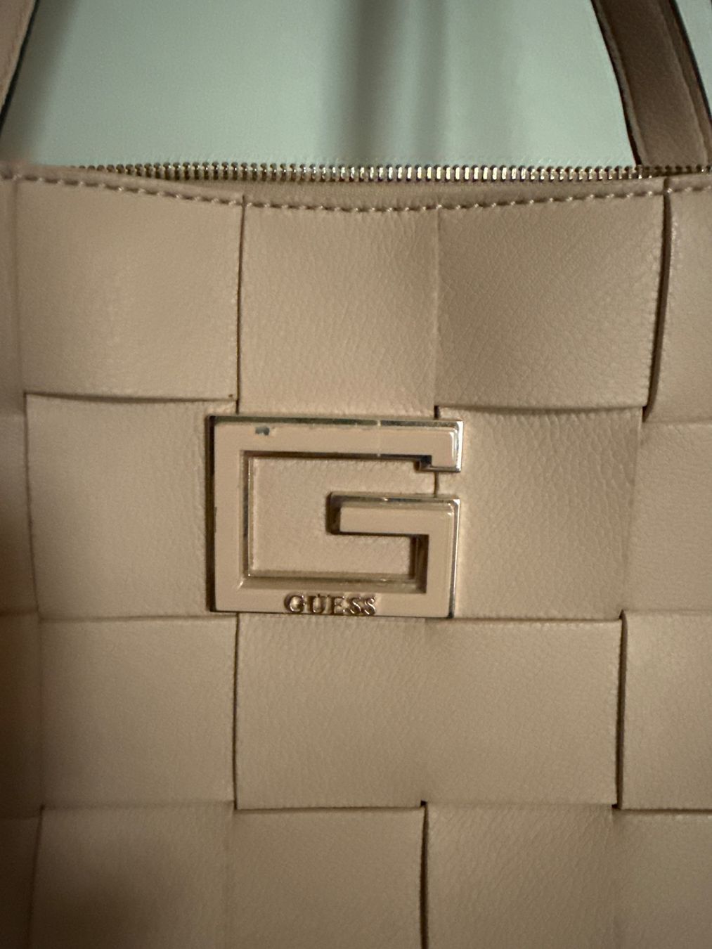 Guess Borse da donna: Guess Handtasche – Nuovo (secondo la descrizione) da Endingen venduto da Sugarwoman 4
