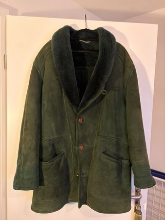 Grüner Vintage Lamfellmantel