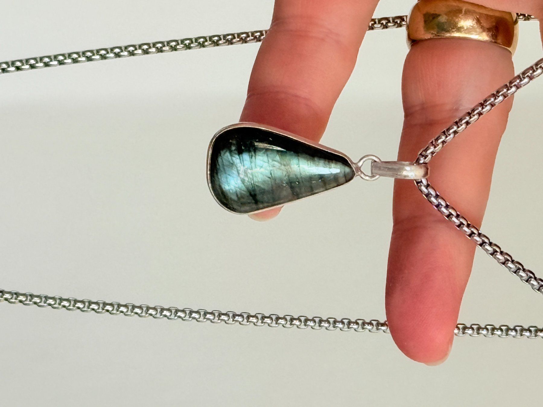 Catenine: Labradorite necklace – Nuovo e nell'imballaggio originale da Genève venduto da AGBERG 6