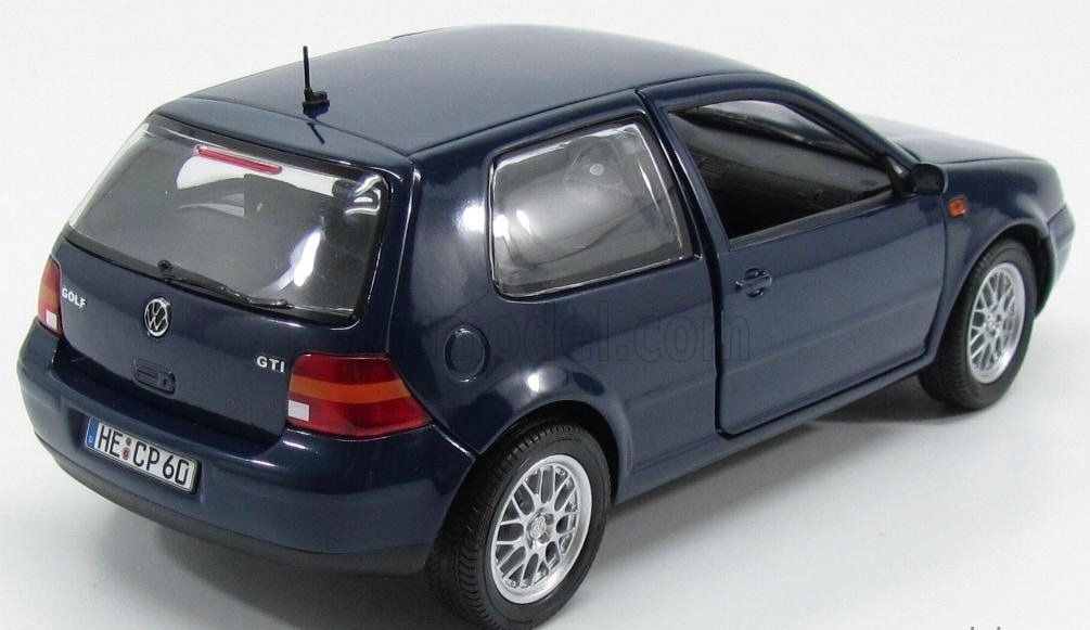 Volkswagen Modellautos: VW GOLF IV DUNKELLBAU 1:18 REVELL – Neu und originalverpackt aus Suhr von Moebelsiralfred 3