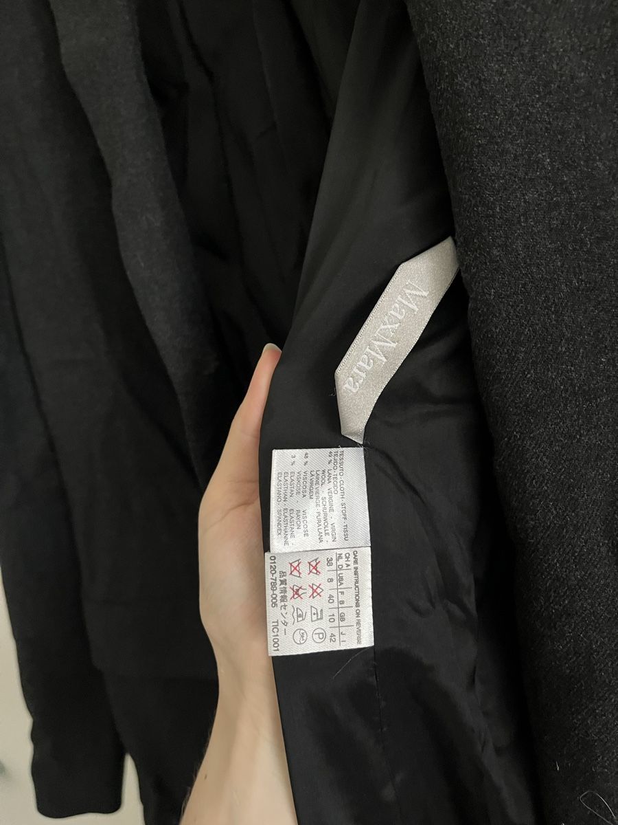 Max Mara Cappotti: Light Dark grey wool-blend coat – Usato da Zürich venduto da ali_celi 2