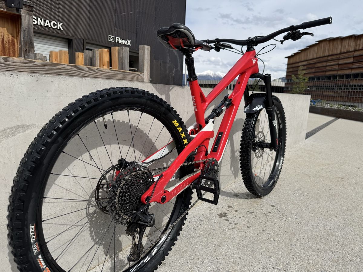 YT Biciclette: YT Jeffsy CF - Grösse L – Usato da Flims Dorf venduto da Fanta1ch 2