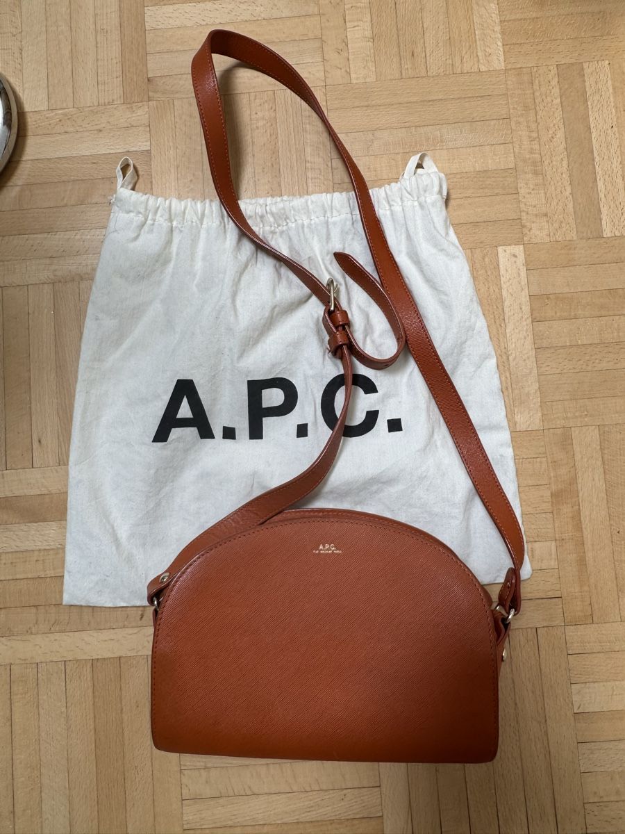 Apc Borse da donna: A.P.C. Demi-lune bag – Usato da Bern venduto da ili_bg5s 2