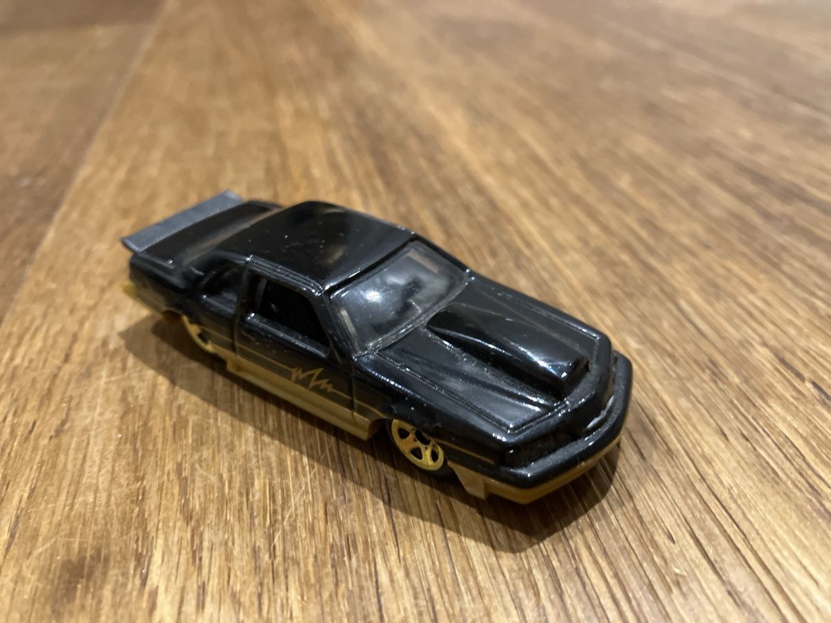 Hot Wheels Modellini d'auto: Hotwheels 1988 Ford T- Bird  – Usato da Luzern venduto da tra_t8h7
