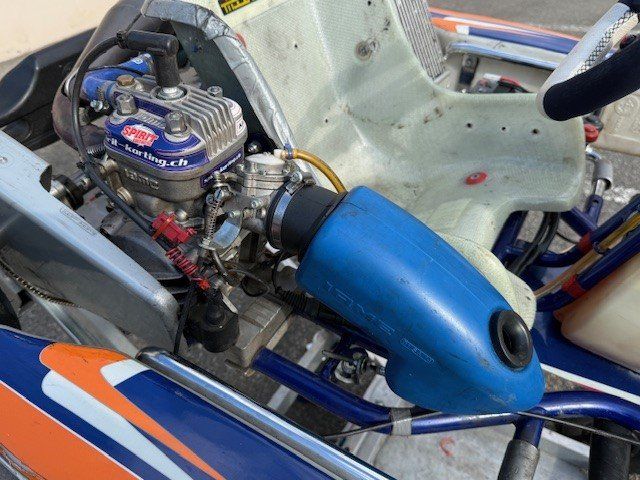 Karts: Mini Rennkart - Kosmic Chassis mit Iame Waterswift Motor – D'occasion à Hendschiken par Rotondo24 4