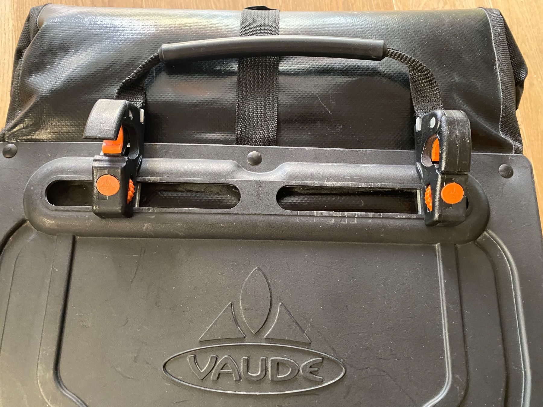 Vaude Borse: VAUDE Velotasche «Aqua back single» Black – Usato da Rünenberg venduto da Arnold64 2