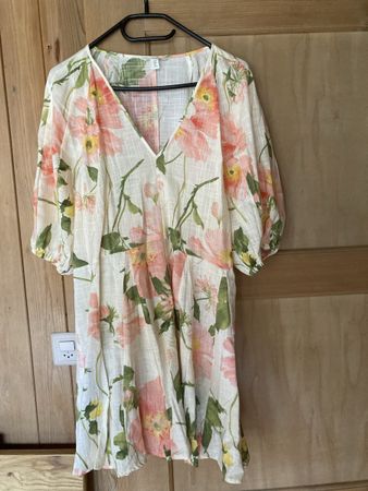 H&M Kleid Blumenmuster hellbeige grün Grösse M