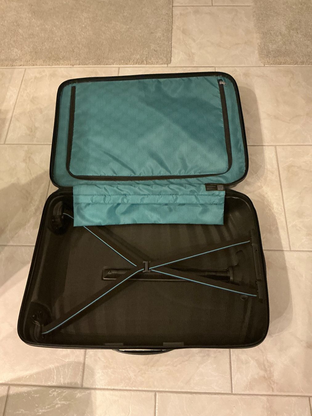 Samsonite Valigie: Samsonite Lite Shock – Nuovo (secondo la descrizione) da Würenlos venduto da Starceve 2