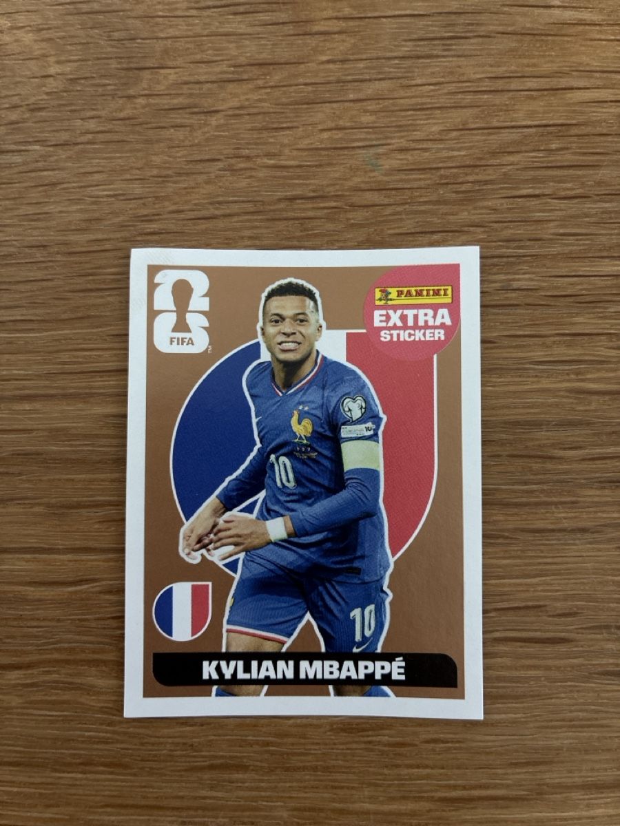 Panini Carte collezionabili: Panini Extra Sticker Kylian Mbappé – Nuovo (secondo la descrizione) da Andelfingen venduto da fab_98yl