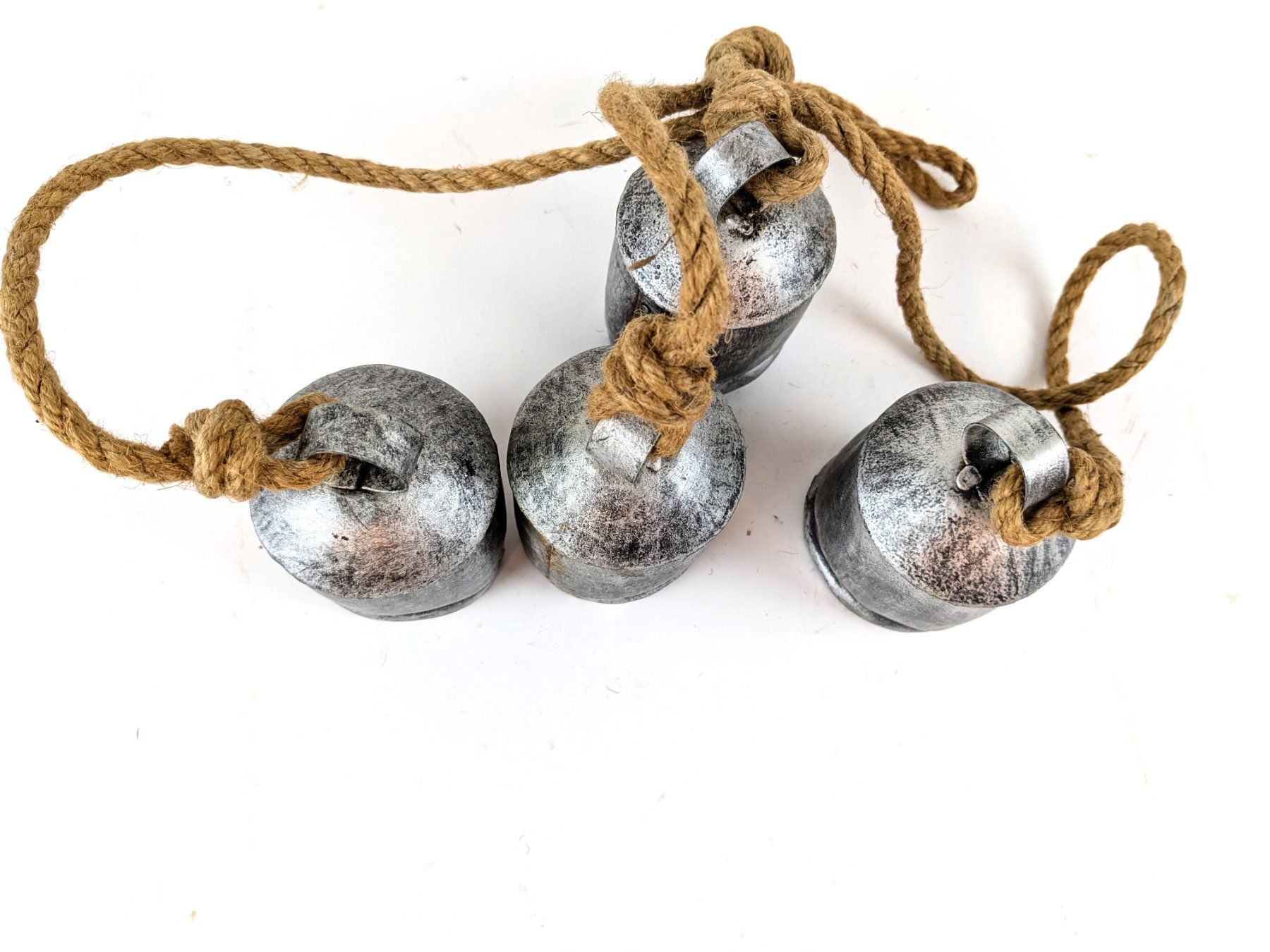 Cloches & sonnailles: 4 KUHGLOCKEN – D'occasion à Thun par Restwert_Thun 1