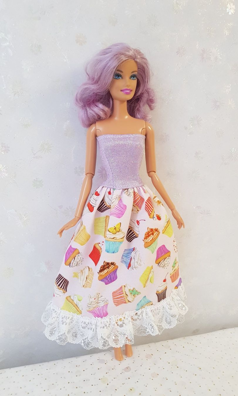 Bambole: Barbie Kleid – Nuovo (secondo la descrizione) da Lachen SZ venduto da Sakura4hime 2