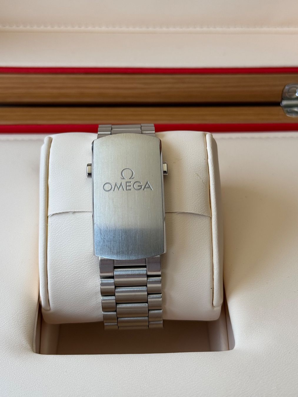 Omega Uhren: Omega Speedmaster Mark II – Gebraucht aus Môtier (Vully) von Mugen1 2