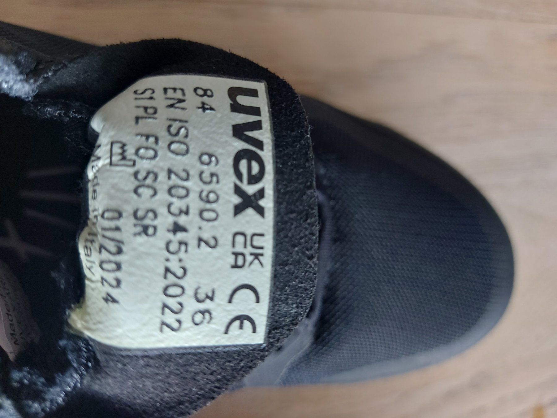 Uvex Scarpe da donna: Arbeitsschuhe – Usato da Schaffhausen venduto da Luciatav 2