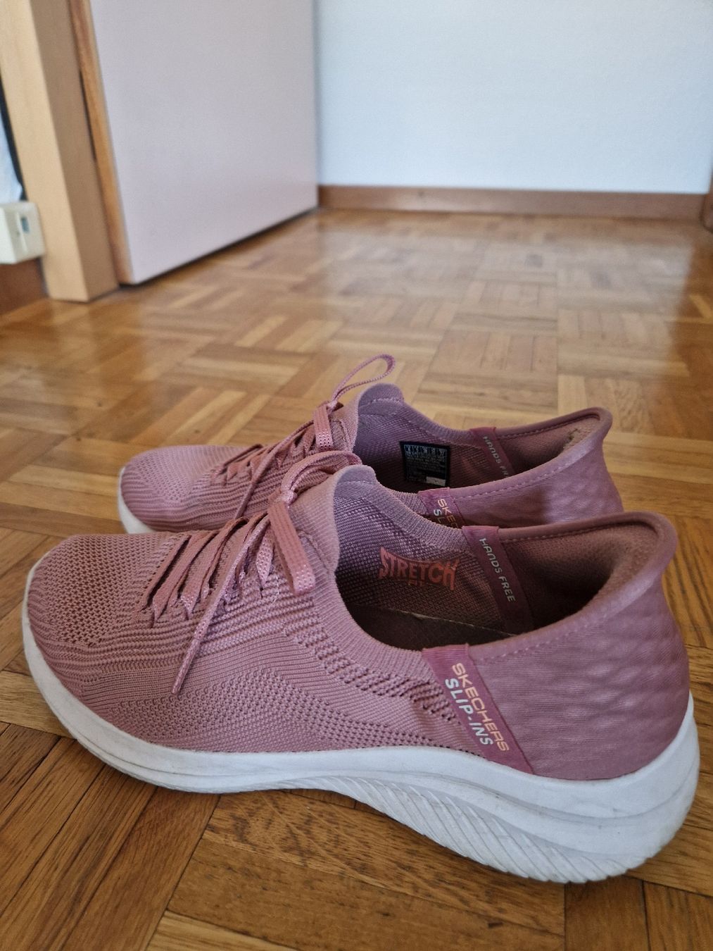 Skechers Damenschuhe: baskets Skechers T38 – Gebraucht aus Lausanne von nay_km7s 1